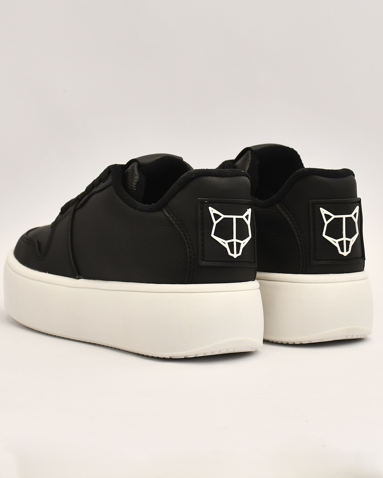 ZAPATOS LION - 50% DESCUENTO